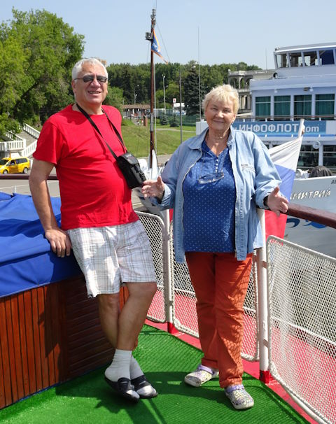 Altmeppen russische Uhren - Alexander und Vera auf der Praesident